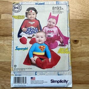 Simplicity 8193 Girl’s DC Comics Originals Costume Sewing Pattern